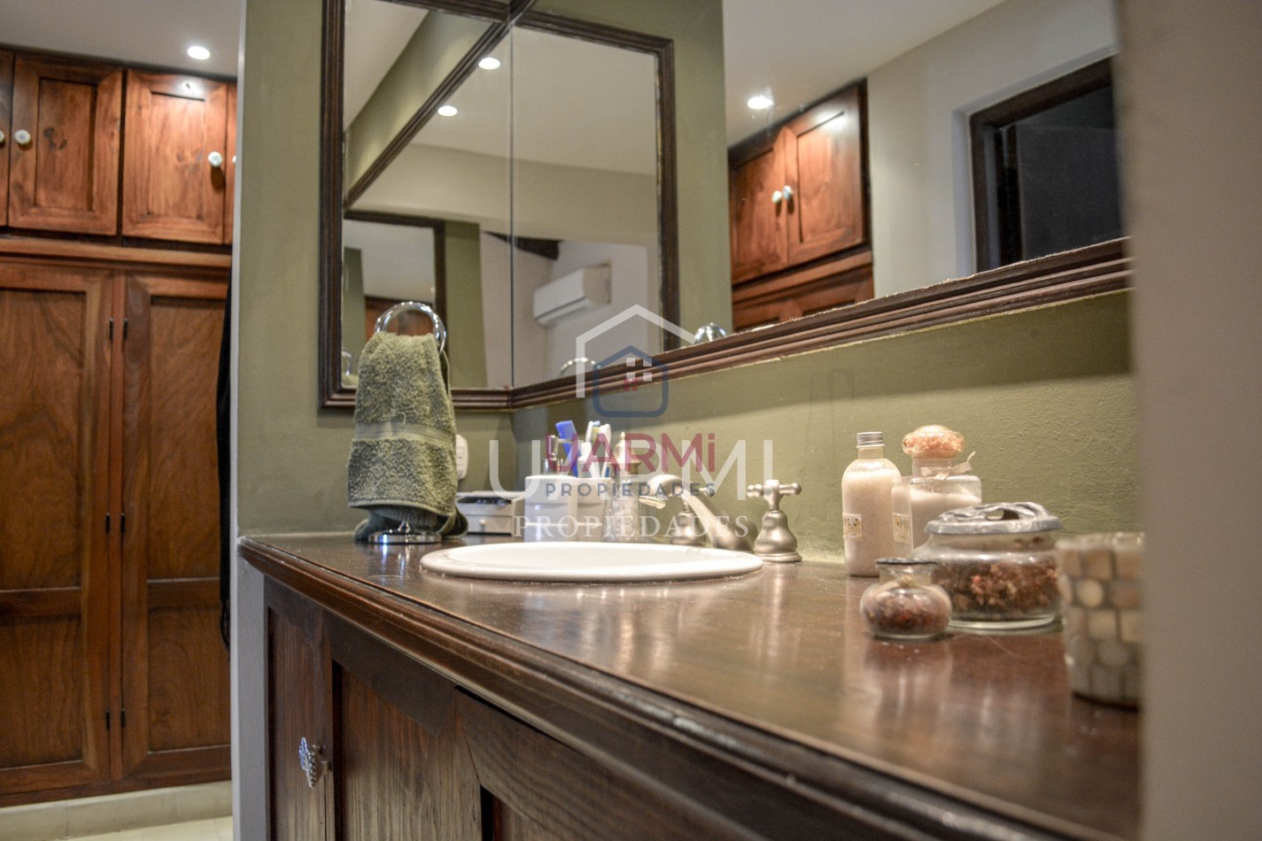 Casa en venta en La Lucinda I Barrio Privado