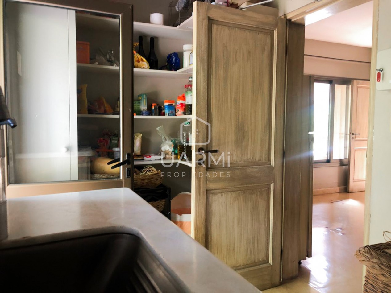 CASA EN VENTA EN EL TIPAL