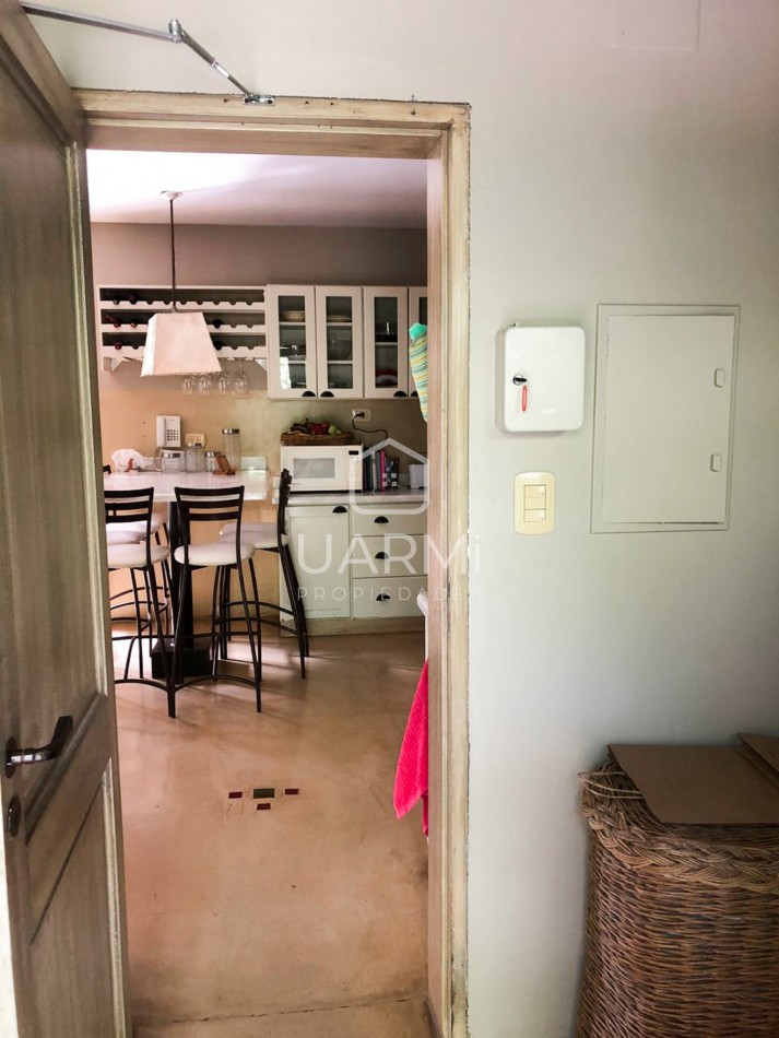 CASA EN VENTA EN EL TIPAL