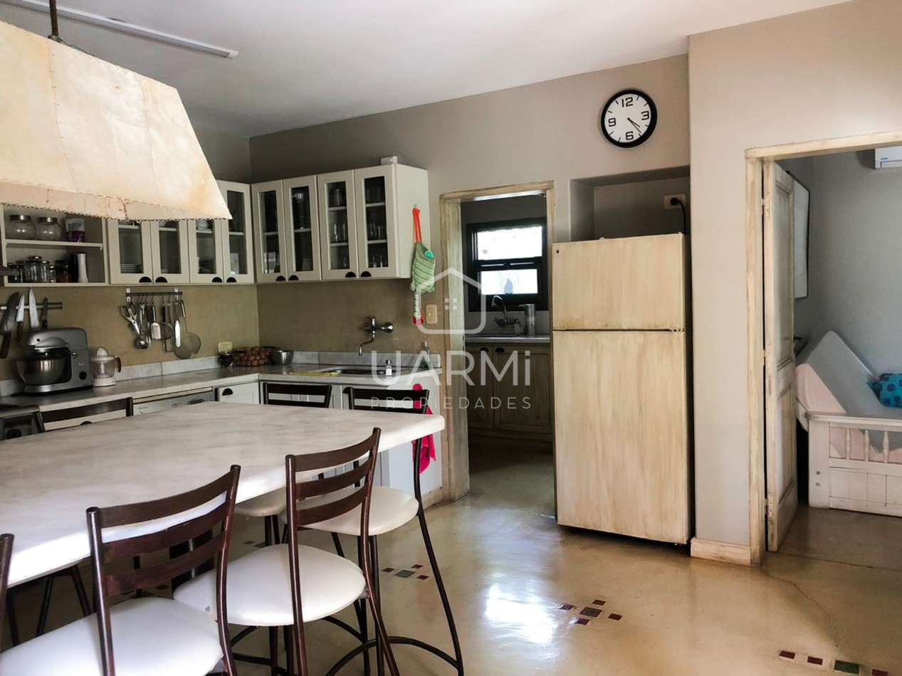 CASA EN VENTA EN EL TIPAL