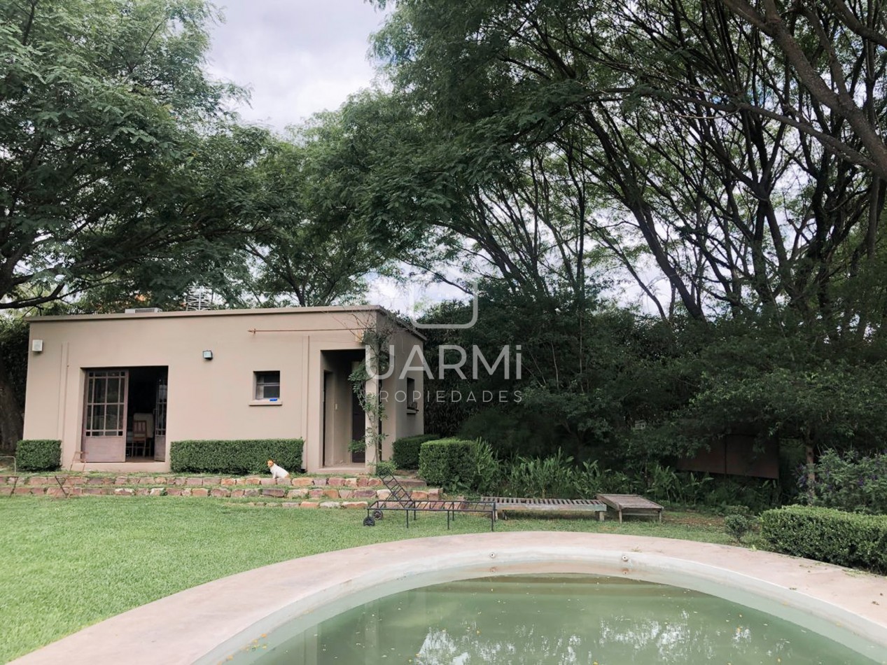 CASA EN VENTA EN EL TIPAL