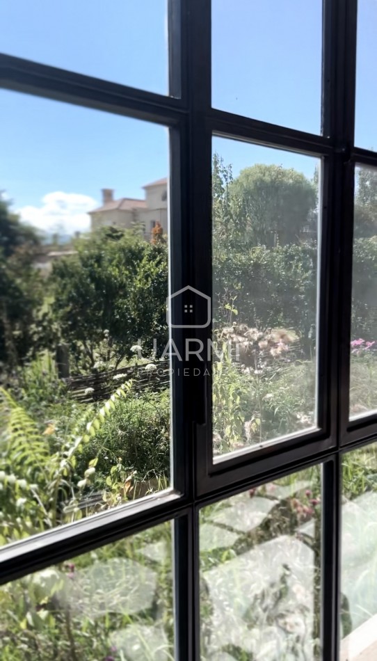 CASA EN VENTA EN EL TIPAL
