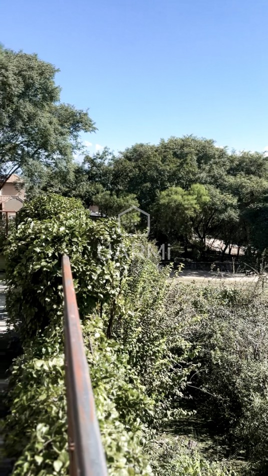 CASA EN VENTA EN EL TIPAL