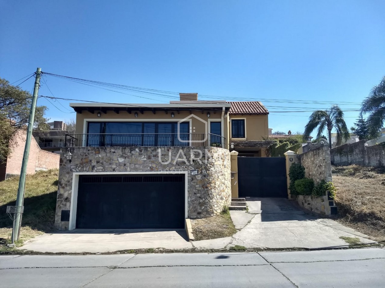 CASA EN VENTA EN GRAND BOURG