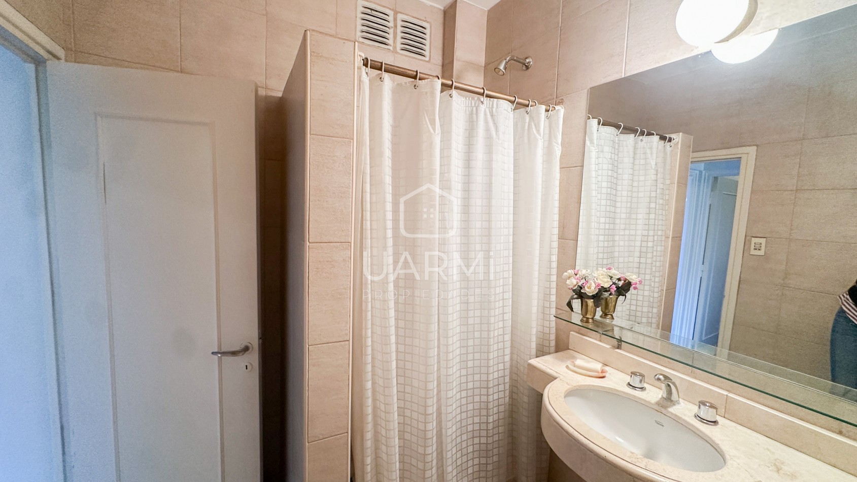 DEPARTAMENTO EN VENTA EN ZONA CENTRO