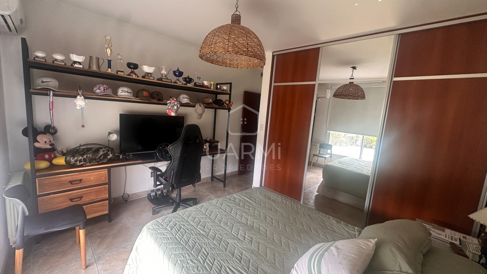 CASA MODERNA EN VENTA EN EL TIPAL
