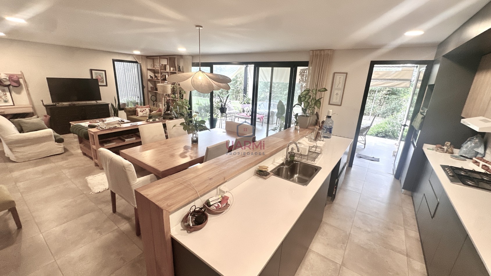 CASA EN VENTA EN CASAS DEL BOSQUE I San Lorenzo Chico